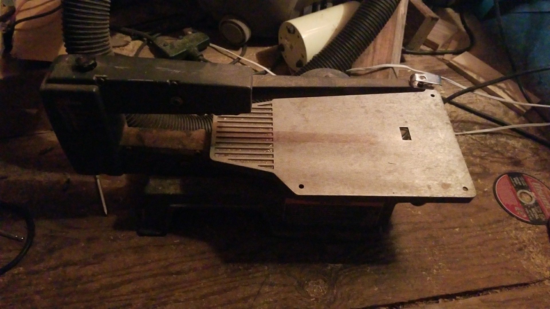 Craftsman scroll saw 16in