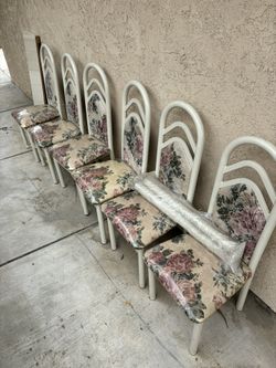 Lacquer Table With 6 Chairs And Extender