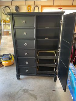 Armoire