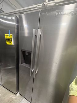 LG Stainless Steel Side-by-Side Refrigerator