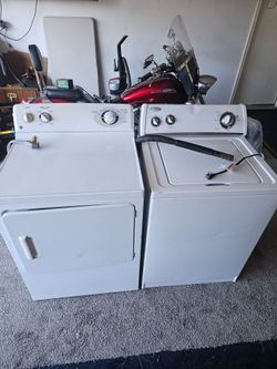 Electric Whirlpool washer and dryer.  Work great