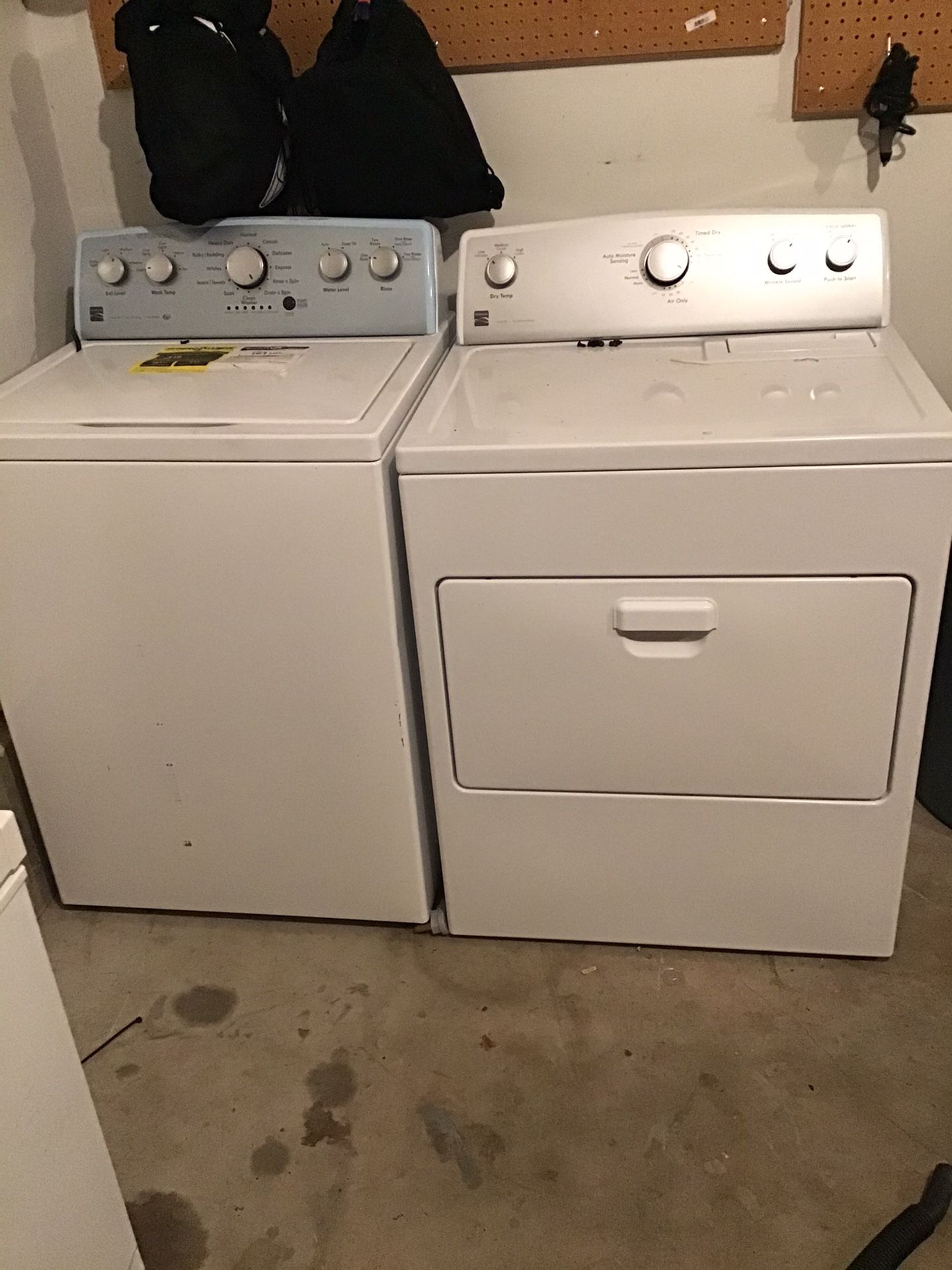 Kenmore washer and dryer set-pending may have found a good for these puppies...