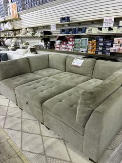 Thomasville Tisdale Sectional Sofa