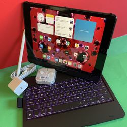 Apple IPad 9th Generation (10.2” Retina /Touch ID /IOS 18/ 2021 Model) 64GB with Pen, Keyboard  & Accessories 