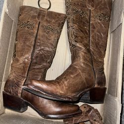 Cowboy Boots 