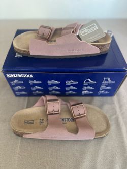 Birkenstock Arizona - Women’s Size 8.5