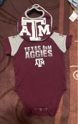 Baby onesie w/bib