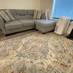 SOFA & RUG