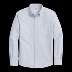 BROOKS BROTHERS OXFORD SHIRT FITS SIZE LARGE