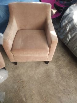 New Accent Chair Comfortable. Sanger
