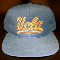 Vintage NCAA College University Of California Los Angeles UCLA Bruins New Era Double Line Script Snapback Hat