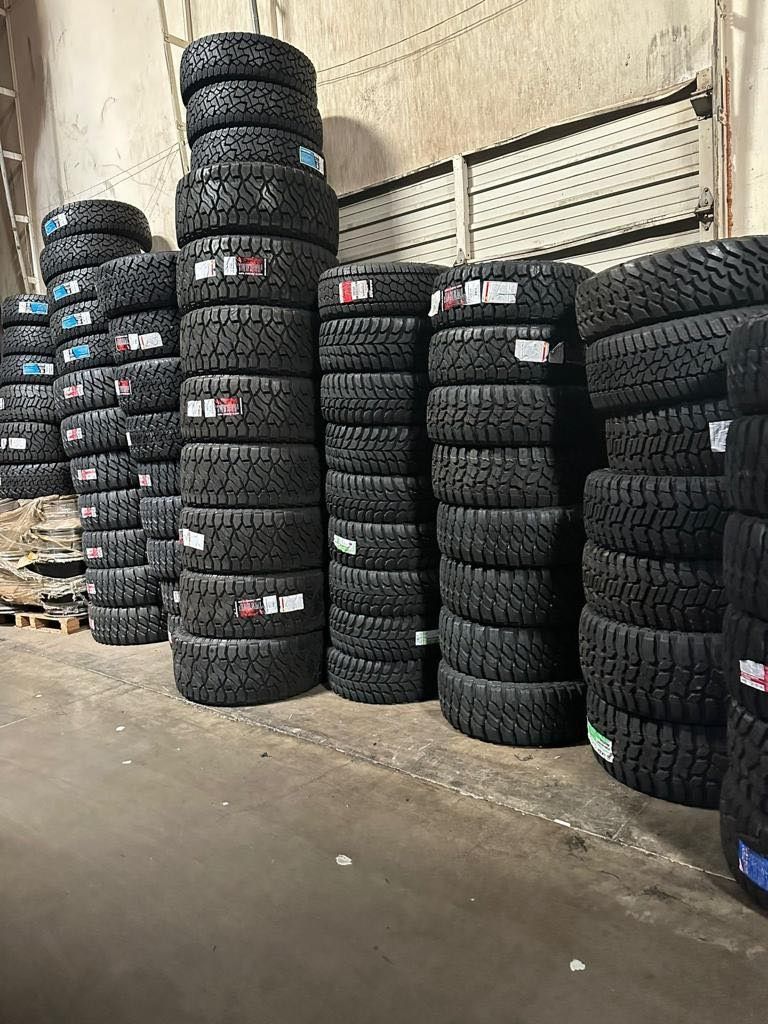 TIRES 33 1250 18 for Sale in Flagstaff, AZ OfferUp