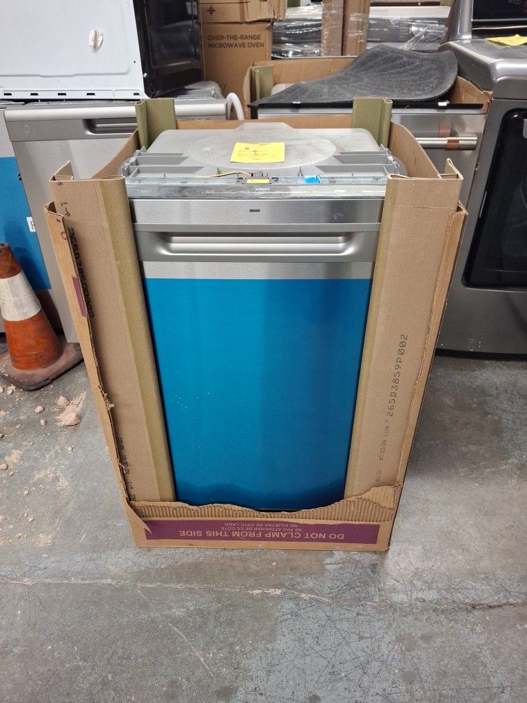 GE 24 In Built in Tall Tub Top Control Fingerprint Resistant