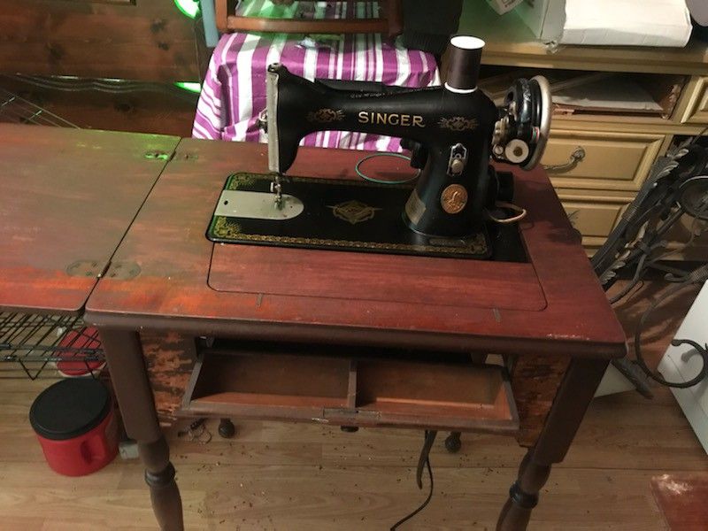 Antique Singer Sewing Machine 