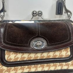 Coach Vintage Houndstooth Suede Kisslock Handbag Turnlock Purse Womens Designer