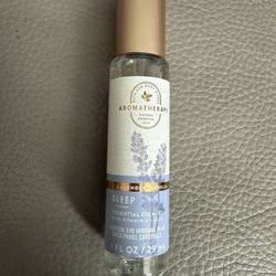 Bath & Bodyworks Sleep Vanilla Lavender Oil Spray Mist