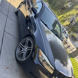 2006 BMW 325i (salvage Title)