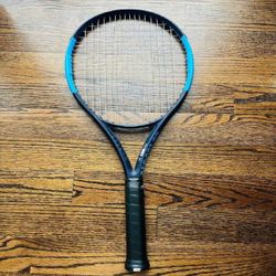 approach cost Conquer the Court with Superior Tennis Rackets!