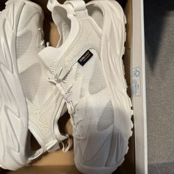 Hoka Cardura NIB Size 10 Women