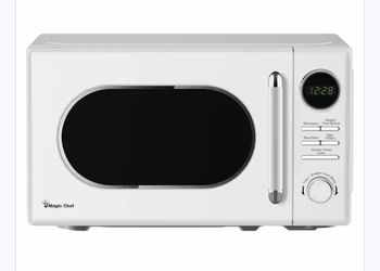Magic Chef Retro Countertop Microwave White