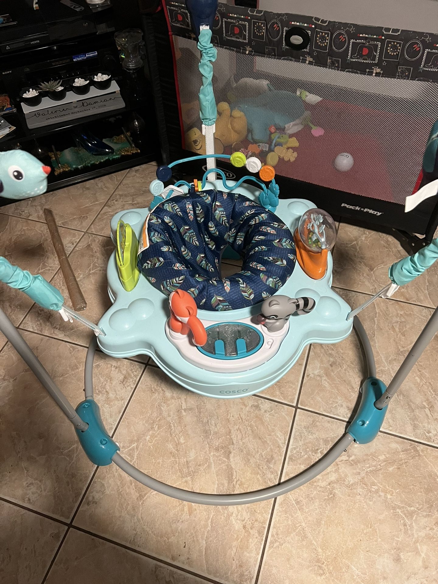 Jump, Spin & Play Activity Center,