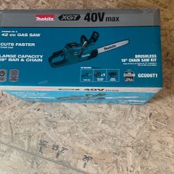 Makita  XGT. 40 V MAX Model. GCU06T1. KIT  SET 
