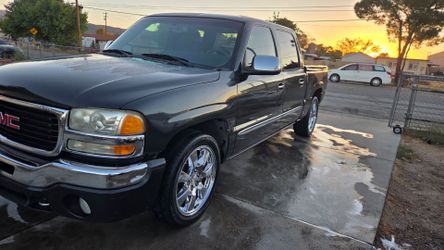 2004 gmc sierra