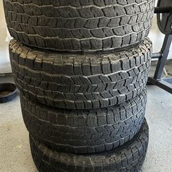 Truck Tires 
