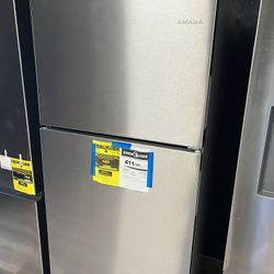 Brand New Top Freezer Refrigerator With 1 Year Warranty No Credit Needed Eveyonne Is Approved 