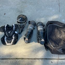 Easton Youth Catchers Gear 9-12