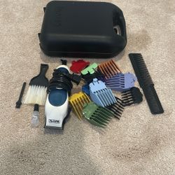 Plug-in Haïr Trimmer With Attachments