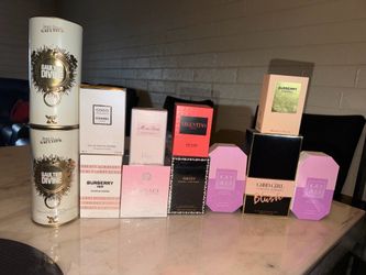 Son 20 perfumes todos nuevos pido $450 por todos
