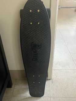 Small skateboard carver