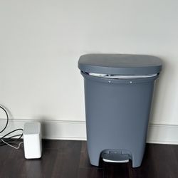Kitchen Trash Can