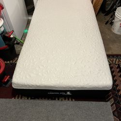 XL Twin Mattress /Made In The USA