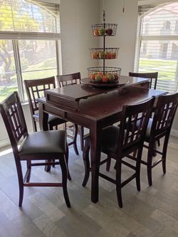 Cherry Wood Dinnette set