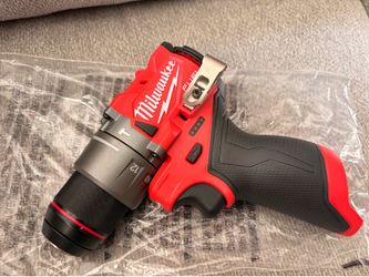 Milwaukee M12 FUEL 1/2" Hammer Drill/Driver