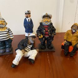 Lot of Sailor Figurines (5)
