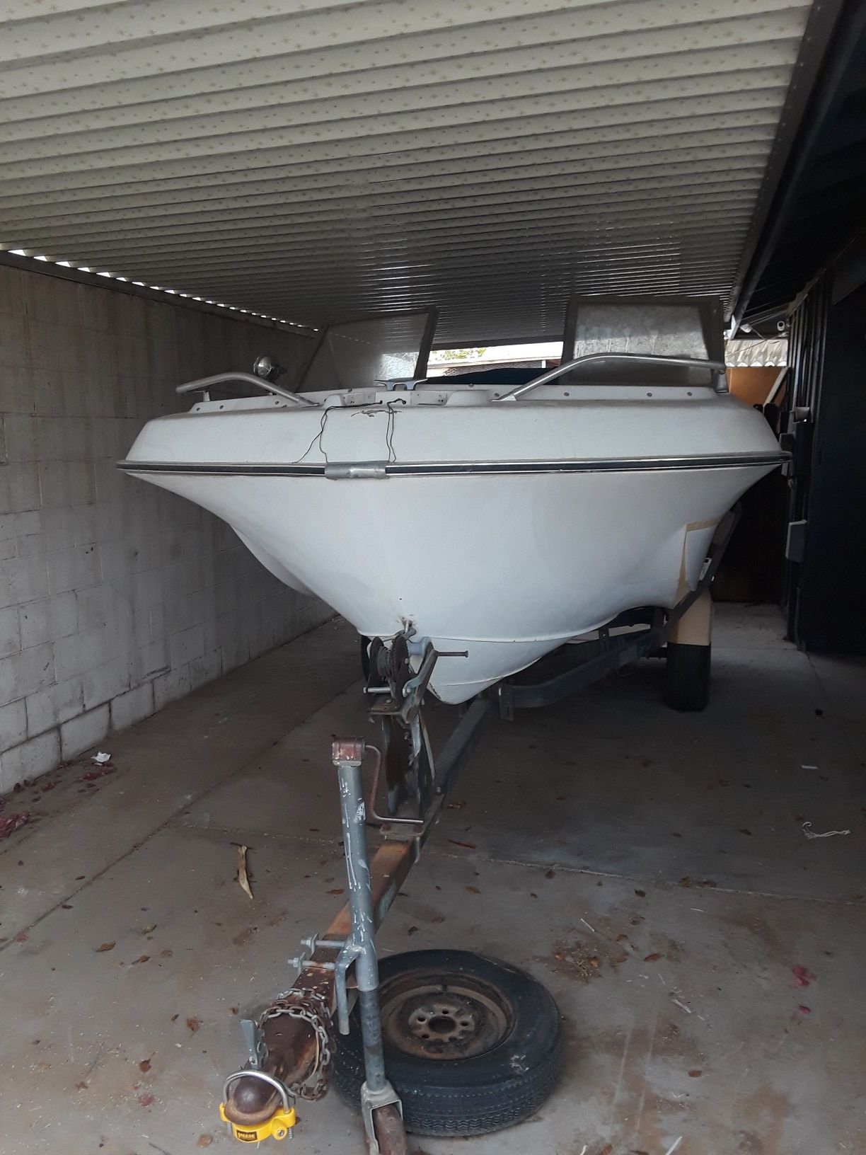 Chrysler 1970 Sports Furry Boat