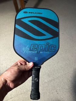 Selkirk pickleball paddle