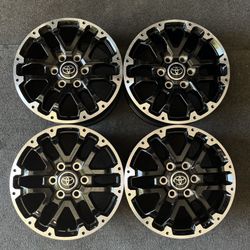 Toyota Tundra, Set (4) 18" wheels, OEM, black/silver
