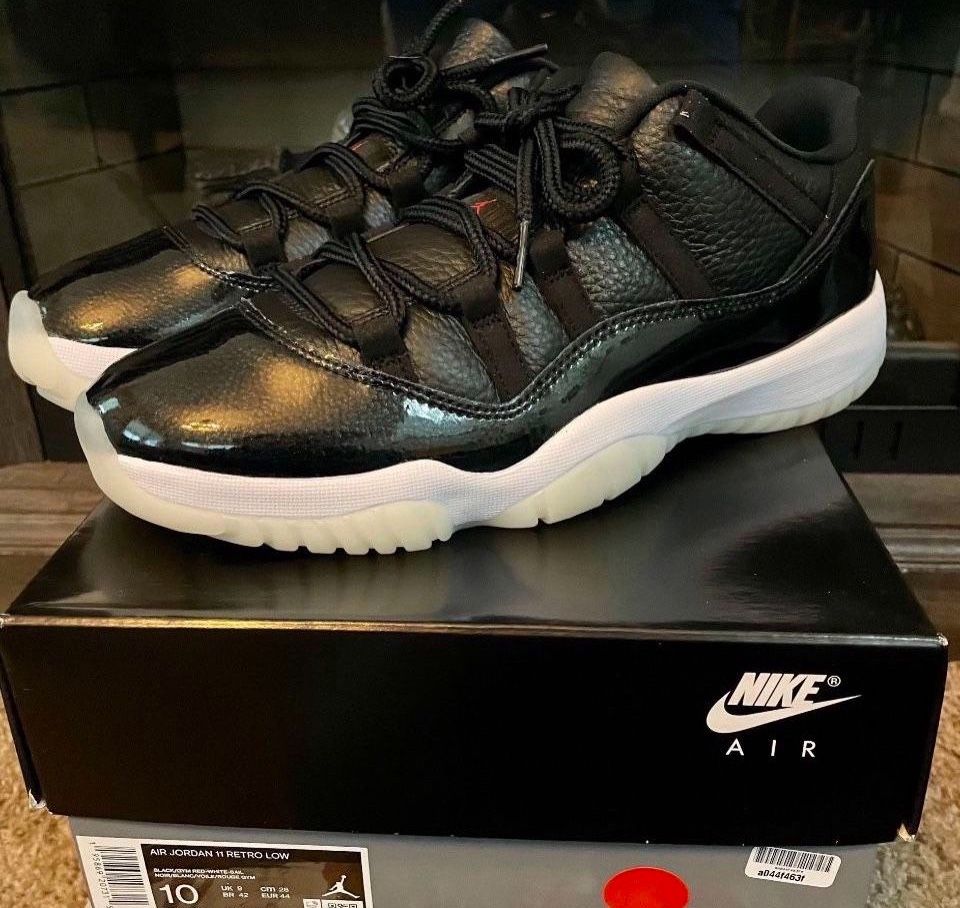 Jordan 11 Low 72-10