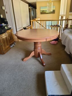 Round Dining Table (Table Only)