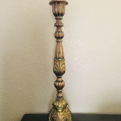 Candle Holder with Round Candle