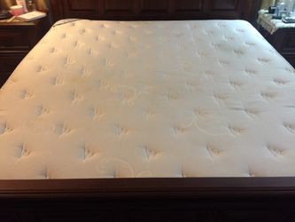 King mattress and box spring set