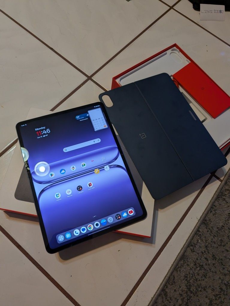 OnePlus Pad 3 12+256gb Like New With Box