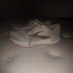 Brooks Adrenaline GTS