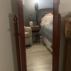 mirrored jewelry cabinet 