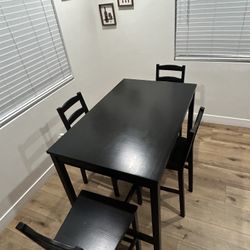 Table /mesa 