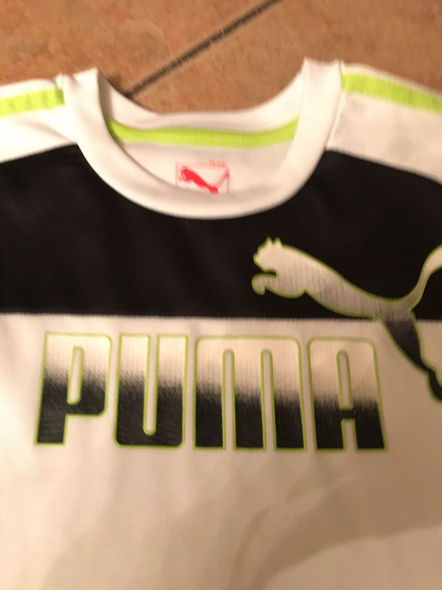 Camiseta para jovencito